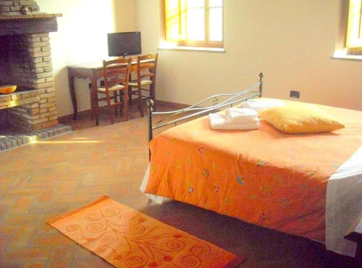 La Garzaga Turismo Rurale Ceresara Экстерьер фото