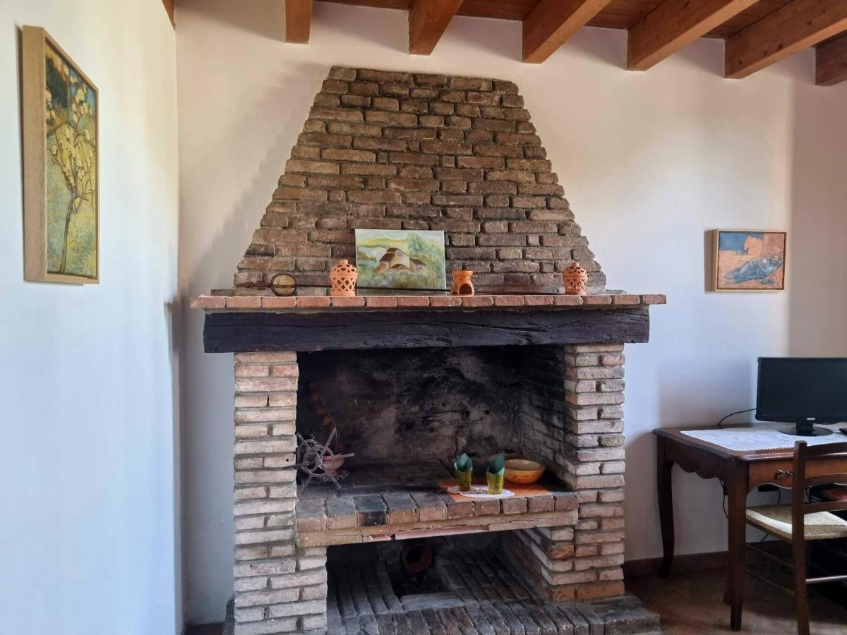 La Garzaga Turismo Rurale Ceresara Экстерьер фото