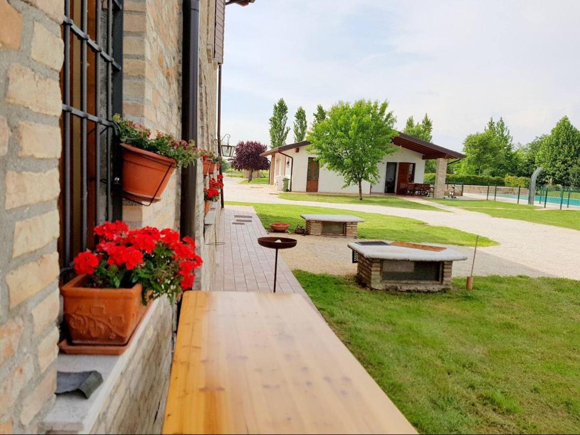 La Garzaga Turismo Rurale Ceresara Экстерьер фото